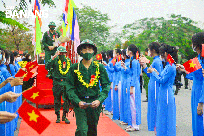 Sẵn sàng ngày hội tòng quân