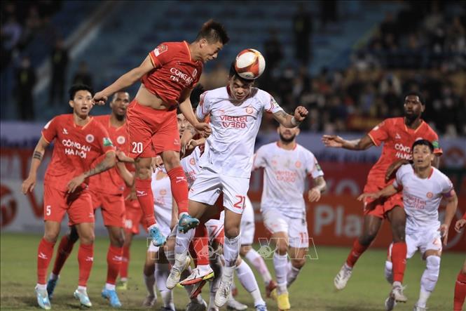 Công an Hà Nội thua Viettel 1-2 trong trận derby tại Hàng Đẫy