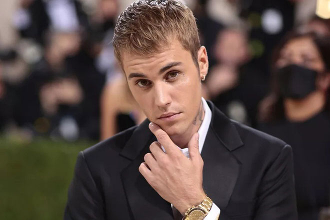 Dù mới 29 tuổi, Justin Bieber trở thành một trong số ít nghệ sĩ tiêu biểu của kỷ nguyên âm nhạc trực tuyến và làm hồi sinh ngành công nghiệp này. Ảnh: Vouge