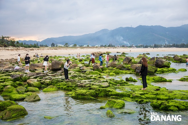 The Nam O Reef is very attractive to both locals and tourist to check-in