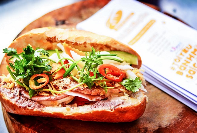 Bánh mỳ của Việt Nam đứng thứ 7 trong Top 50 món ăn đường phố ngon nhất thế giới. Ảnh: TTXVN