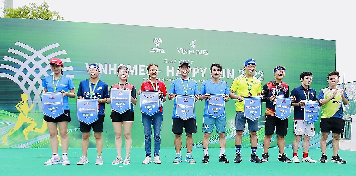 Nhiều phần thưởng hấp dẫn tại giải chạy Happy Run