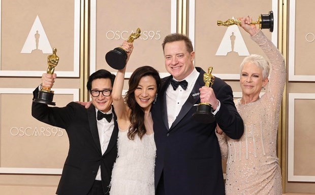 Vị thế của người gốc Á sau những chiến thắng chấn động tại Oscar 2023