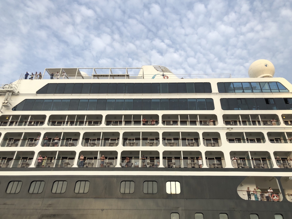 Passengers on the Azamara Quest cruise ship. Source: VOV