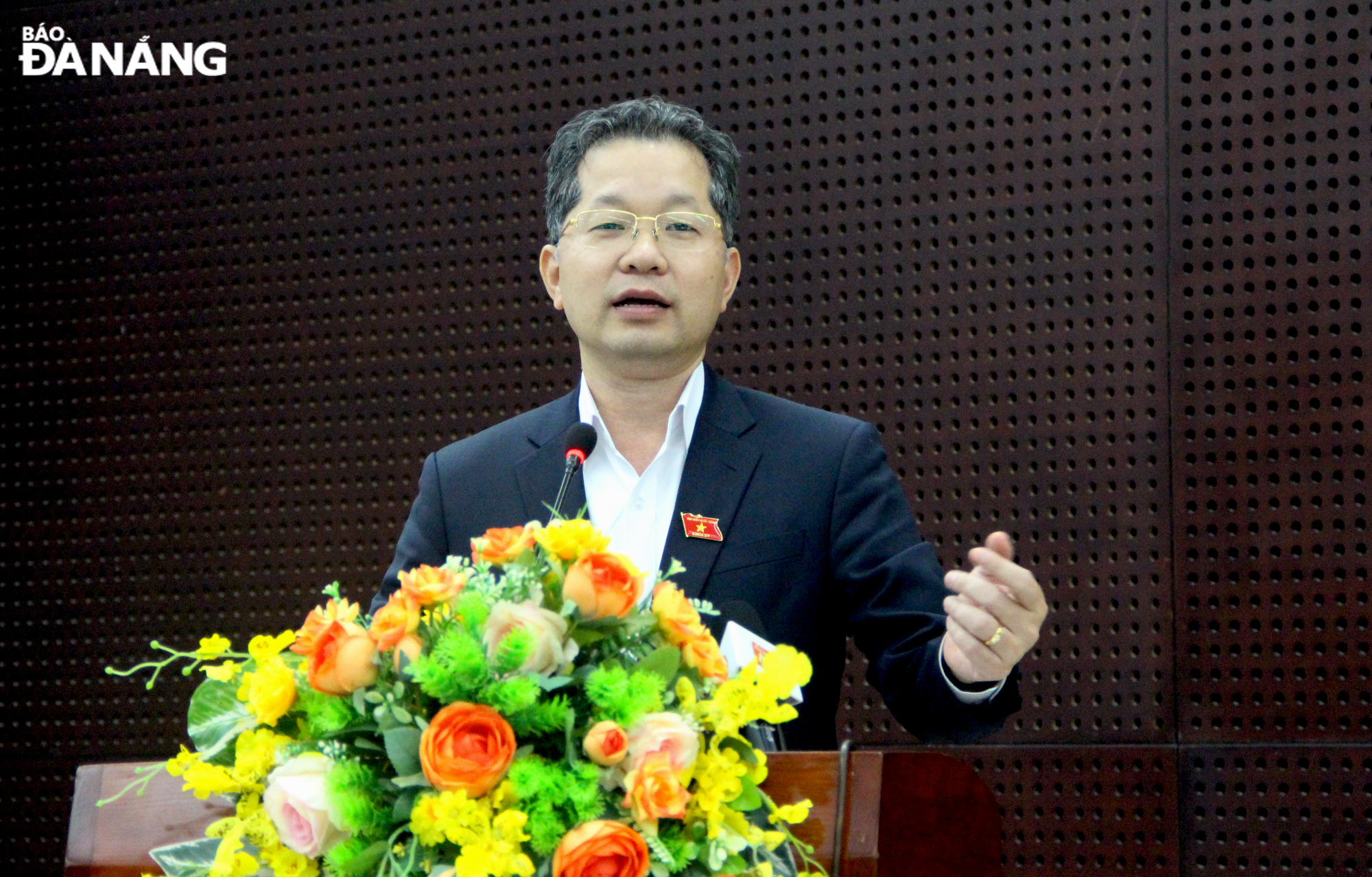 Bí thư Thành ủy, Trưởng đoàn Đại biểu Quốc hội thành phố Nguyễn Văn Quảng kết luận hội nghị. Ảnh: TRỌNG HUY
