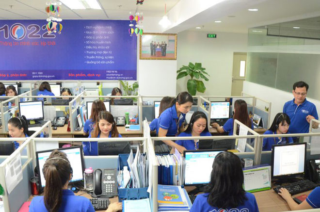 Inside view of ​​the 1022 switchboard office.