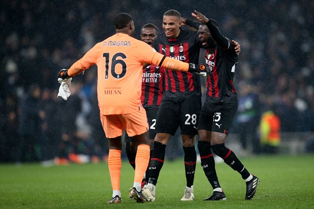 AC Milan vượt qua Tottenham để vào tứ kết. (Nguồn: Getty Images)