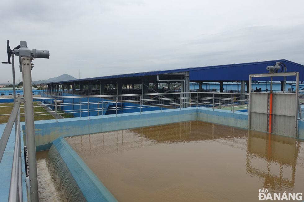 Nguồn nước từ thuộng nguồn sông Cu Đê được đưa về Nhà máy nước Hòa Liên để xử lý.