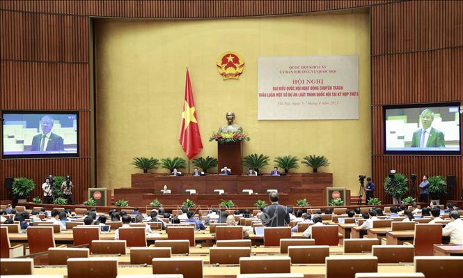 Hội nghị đại biểu Quốc hội chuyên trách: Bảo đảm tính công khai, minh bạch trong quản lý Quỹ bình ổn xăng dầu