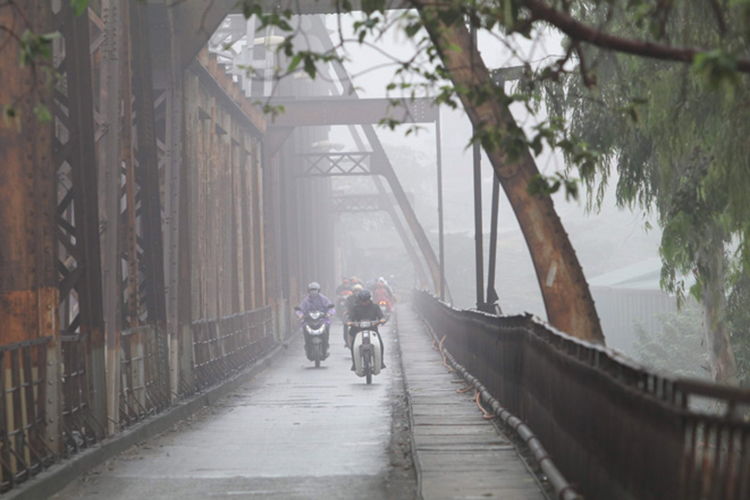 Thời tiết ngày 12-4: Đông Bắc Bộ có mưa phùn và sương mù