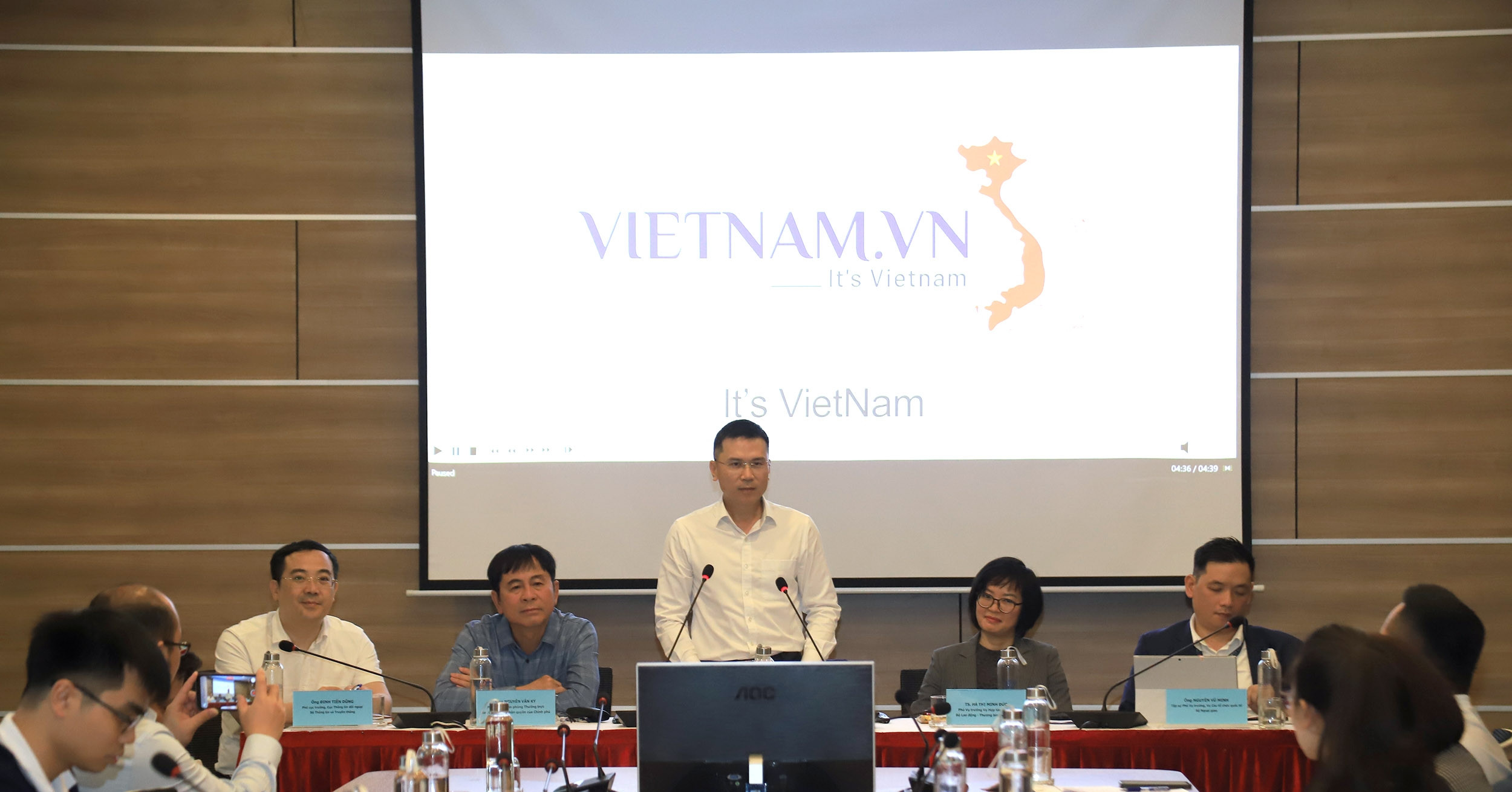 Ra mắt nền tảng quảng bá Việt Nam đa ngôn ngữ