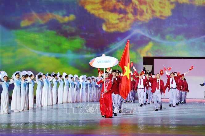 Kình ngư Nguyễn Huy Hoàng lần thứ 2 liên tiếp được chọn cầm cờ Đoàn Thể thao Việt Nam tại SEA Games