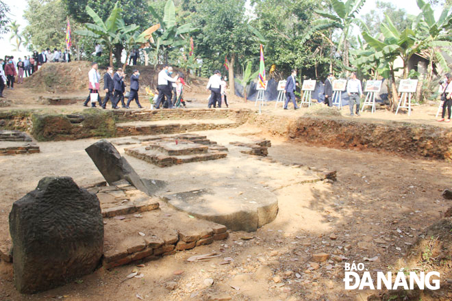 Many precious artifacts have been found through three excavations at the Phong Le Relic. In the photo: Artifacts which have been discovered at the Cham relic site were on display to celebrate its recognition as a city-level relic site in 2021. Photo: HA CHAU