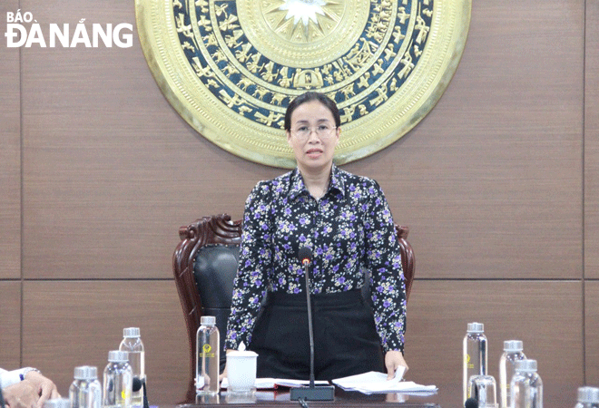 Vice Chairwoman of the Da Nang People's Council Nguyen Thi Anh Thi  speaking at the event