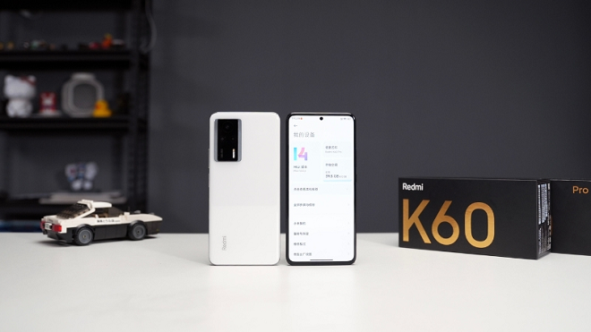 Xiaomi Redmi K60.