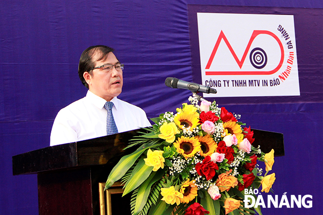 Da Nang Newspaper Editor-in-chief cum Head of the races’ organising board Nguyen Duc Nam spoke at the opening ceremony 