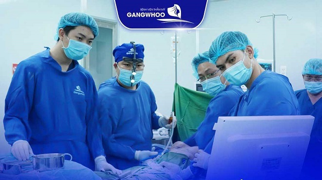 Đội ngũ bác sĩ tại Gangwhoo có nhiều năm kinh nghiệm.