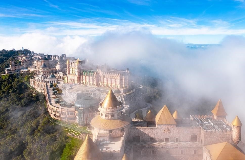 Khu du lịch Sun World Ba Na Hills, Đà Nẵng. 