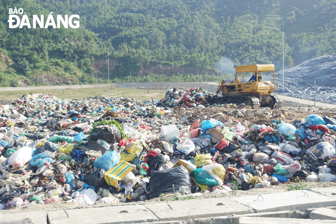 Vận hành bãi rác Khánh Sơn  liên tục, an toàn