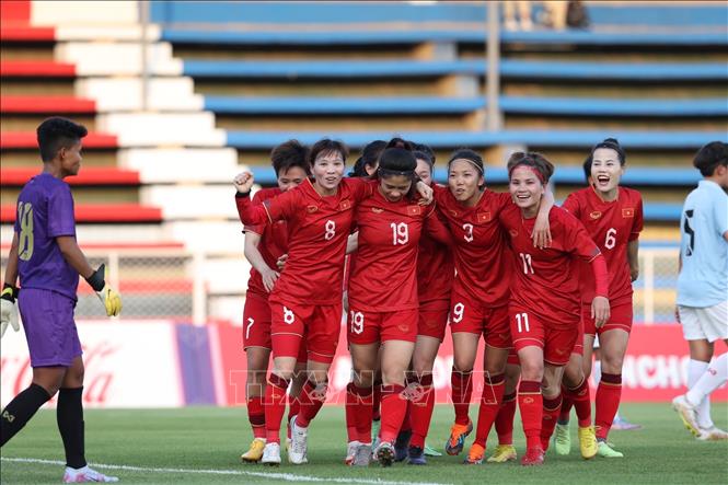 Thắng nữ Myanmar 3-1, tuyển bóng đá nữ Việt Nam vững bước bảo vệ ngôi vô địch SEA Games