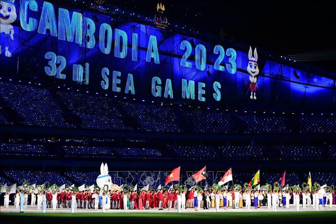 Các đoàn thể thao tham dự SEA Games 32. Ảnh: TTXVN