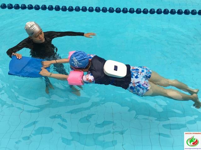 Sài Gòn Swimming là địa chỉ dạy bơi uy tín cho người lớn tại Thành phố Hồ Chí Minh.