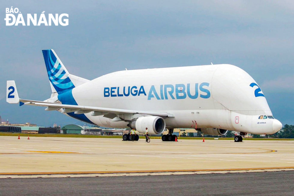 Thông tin từ Cảng hàng không sân bay Đà Nẵng, Airbus A300-600ST mang số hiệu 4Y8007 từ Kolkata của Ấn Độ đáp xuống sân bay quốc tế Đà Nẵng trong tình trạng không tải (Ferry).	
