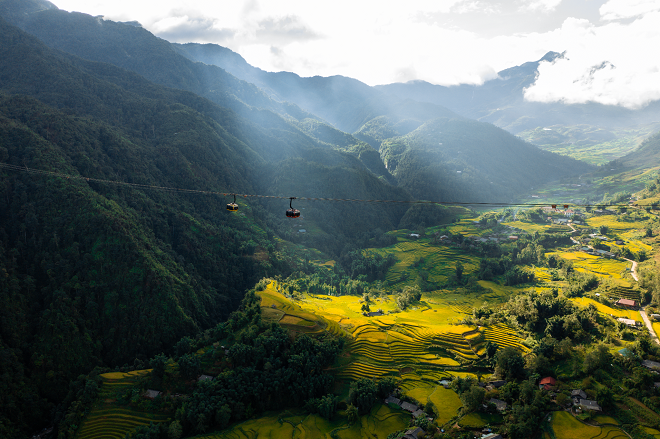 The Fansipan cable car.