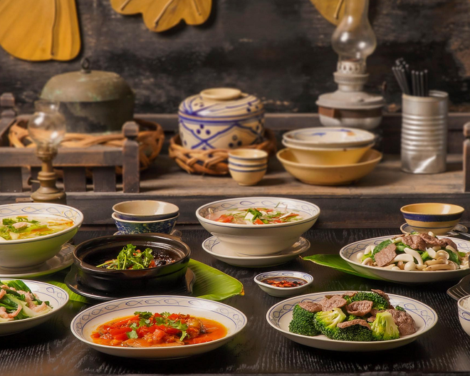 Hình ảnh quen thuộc nơi bàn ăn Ngon Thị Hoa chính là hương vị quê nhà, dân dã giàu ký ức.