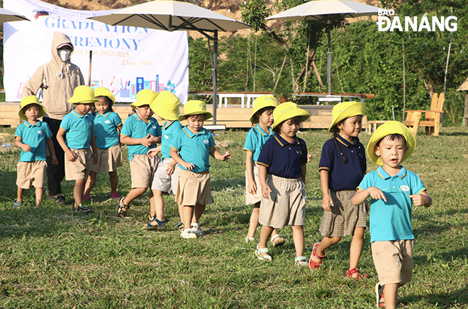 Nhóm khách ưu tiên của mô hình là học sinh, trường học, gia đình và khách du lịch. Trong quá trình hoạt động, đơn vị luôn nhận được phản hồi tích cực từ du khách.