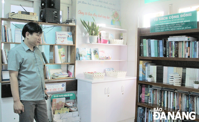 The 'Bookcase of kindness' at the Oncology Department of the Da Nang Hospital