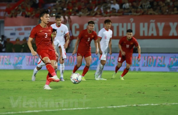 Đội tuyển Việt Nam giành thắng lợi tối thiểu trước Đội tuyển Hong Kong.(Ảnh: Hoài Nam/Vietnam+)