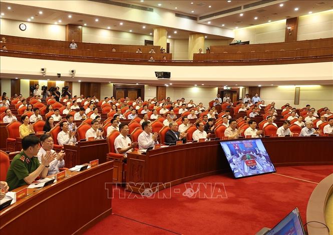 Các đồng chí lãnh đạo Đảng, Nhà nước và đại biểu dự hội nghị. Ảnh: Trí Dũng/TTXVN