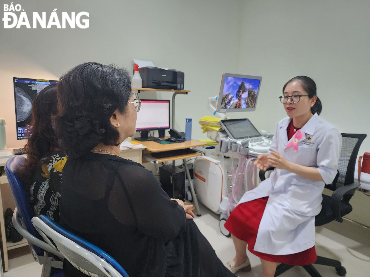 Da Nang hi-tech breast diagnosis and treatment centre put into use