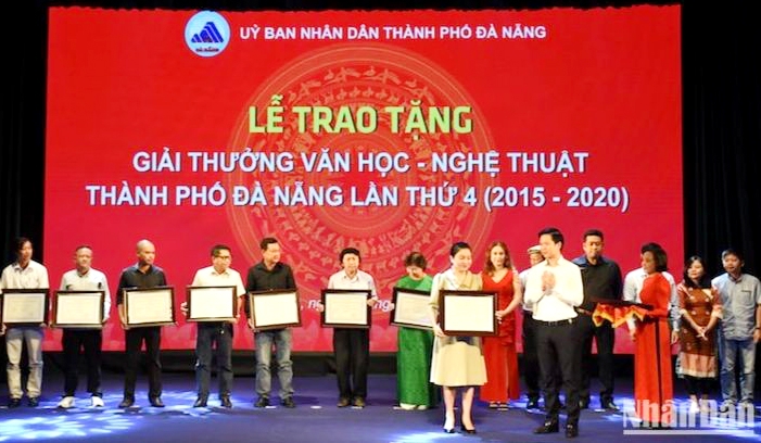 Giải thưởng văn học - nghệ thuật thành phố cao nhất 40 triệu đồng/giải