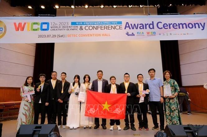 Học sinh Việt Nam giành HCV Olympic Phát minh và Sáng chế khoa học quốc tế