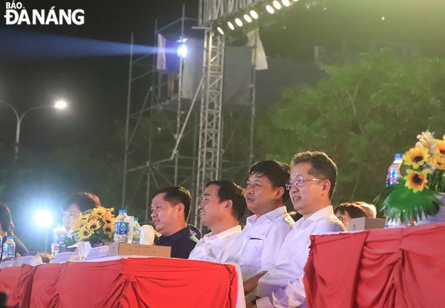 Da Nang leaders are seen at the final competition night of DIFF 2023