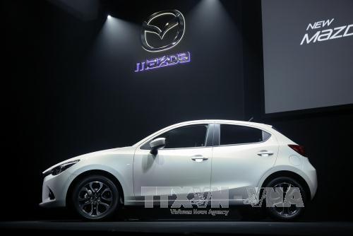 Một mẫu xe Mazda được giới thiệu tại Tokyo, Nhật Bản. Ảnh tư liệu: EPA/TTXVN