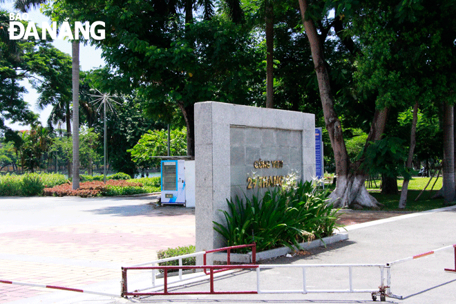 Under the March 29 Park upgrade project, a new gate to the park on Nguyen Tri Phuong Street will be built. Photo: X.D