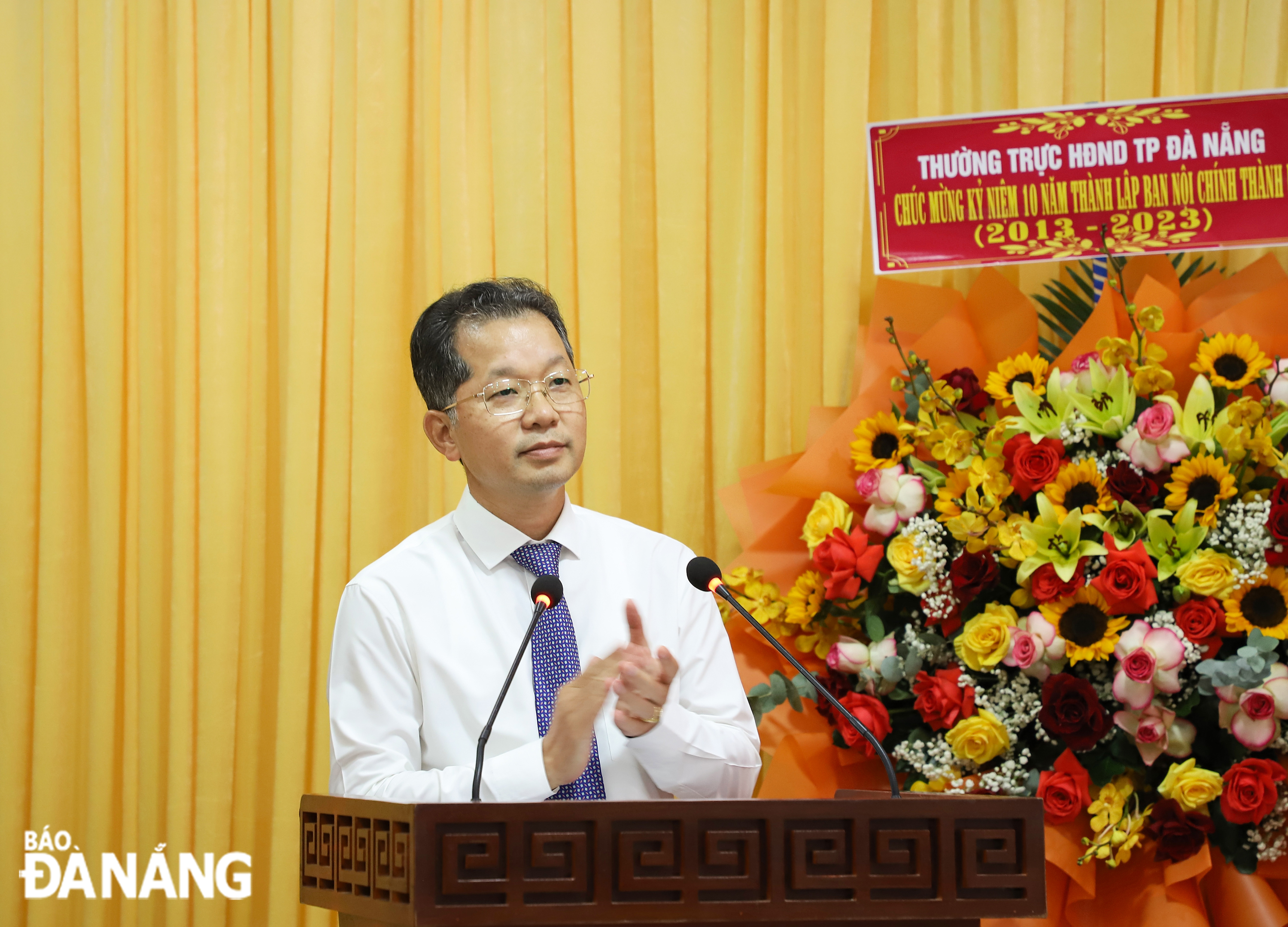 Bí thư Thành ủy Nguyễn Văn Quảng phát biểu tại lễ kỷ niệm 10 năm thành lập Ban Nội chính Thành ủy. Ảnh: NGỌC PHÚ