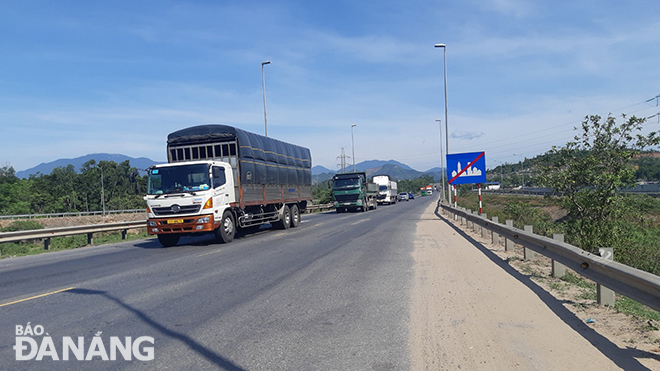 The La Son - Hoa Lien section of the bypass route to south of the Hai Van Tunnel will be upgraded and expanded. Photo: GIA MINH