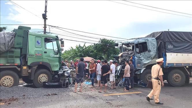 Khởi tố vụ án để điều tra trong vụ tai nạn giao thông tại Chư Pưh (Gia Lai)