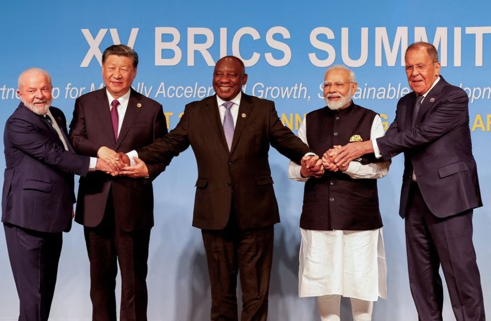 Thế giới tuần qua: BRICS ghi dấu mốc lịch sử, cuộc đua lên Mặt Trăng tiếp tục nóng và phản ứng về vấn đề vấn đề xả thải của Nhật Bản