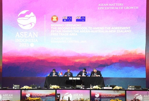 The signing of the 2nd Protocol to Amend the Agreement Establishing the ASEAN-Australia-New Zealand Free Trade Area. (Photo: asean.org)