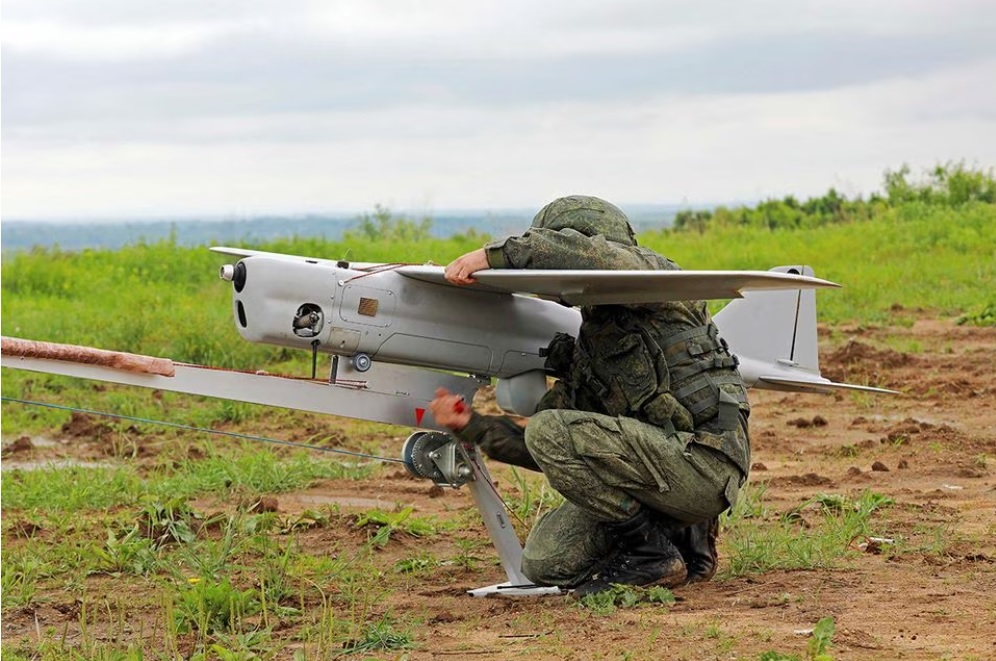 Cả Nga và Ukraine trong tuần qua đã tăng cường sử dụng UAV tấn công vào các mục tiêu của nhau. Ảnh: Báo Tin tức