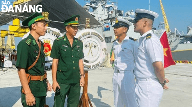 Giữ vững chủ quyền an ninh cửa khẩu cảng và khu vực biên giới biển quận Hải Châu