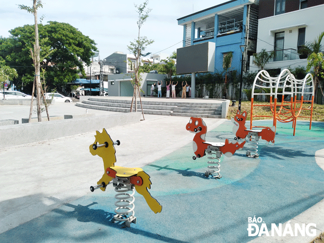 The newly-innovated Thanh Binh Ward Park has become more spacious, clean and beautiful to serve the public use. Photo: HA KHUE