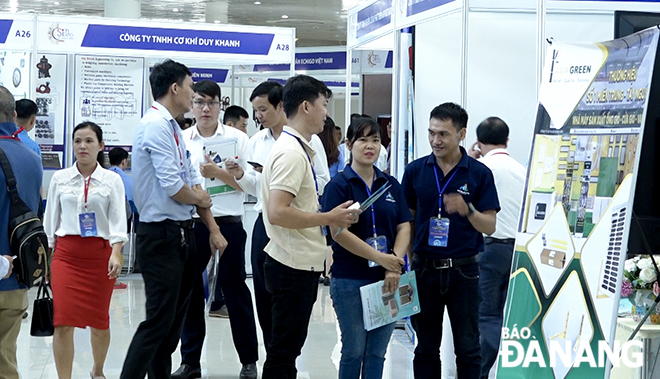 The expo displays supporting industry, and processing and manufacturing industry products, in many fields