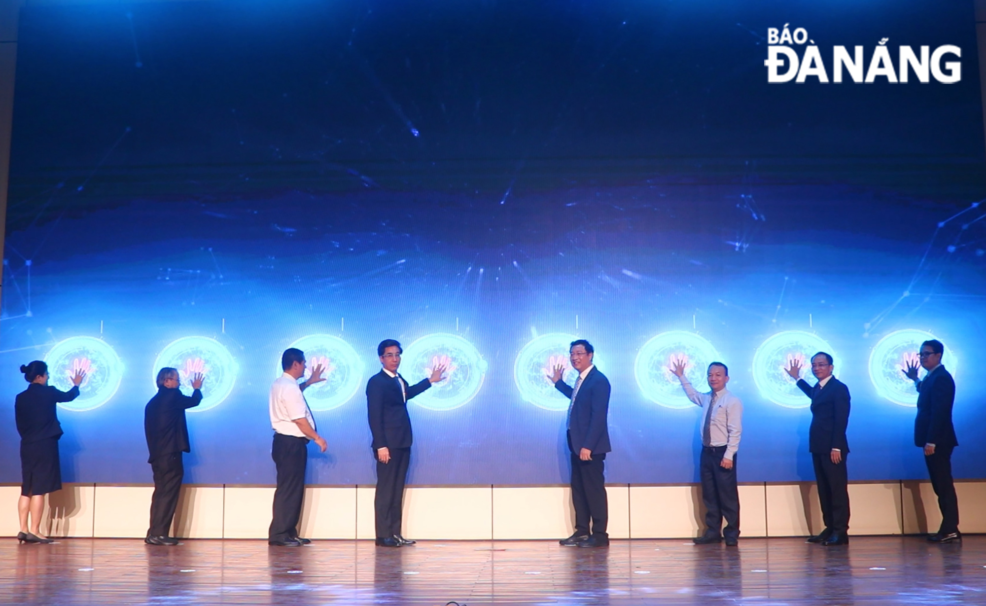 Delegates participate in the opening ceremony of SURF 2023 in Da Nang Friday morning 