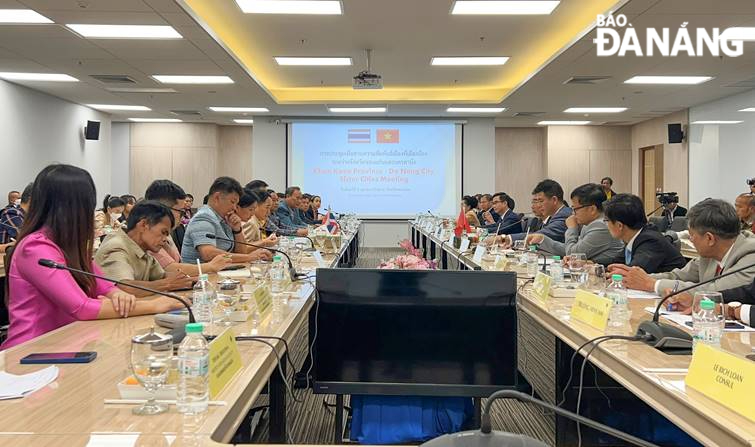 The Da Nang delegation, led by Vice Chairman of the municipal People's Committee Tran Chi Cuong, had a working session with leaders of Khon Kaen Province.